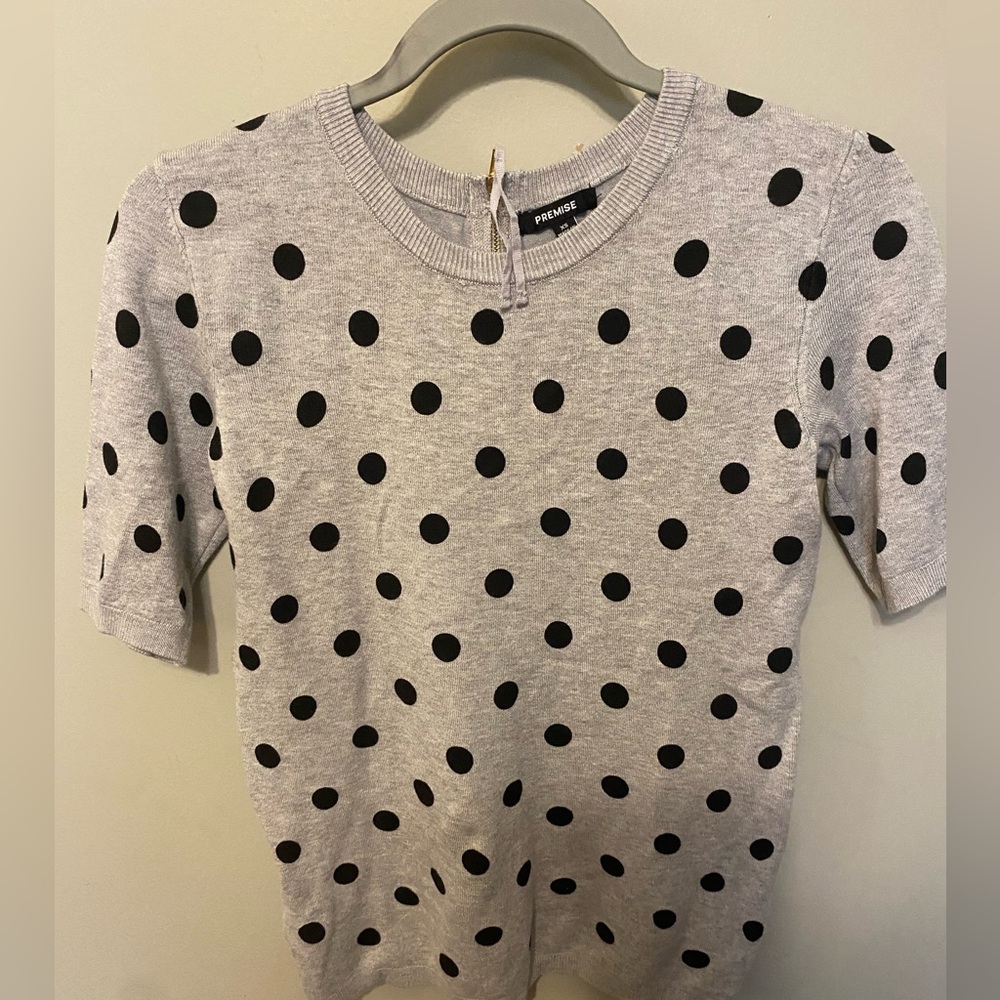 Knit polka dot top with silver